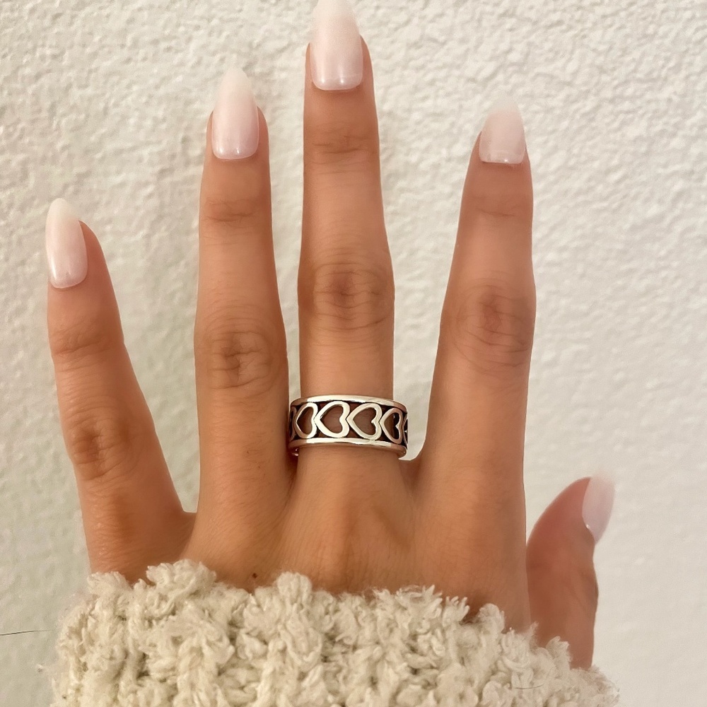 925 Sterling Silver Heart Cutout Ring Minimalist Boho Ring Stackable Ring Band - Picture 3 of 5